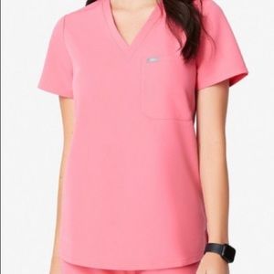 FIGS, neon pink Casma 3 pocket scrub top.